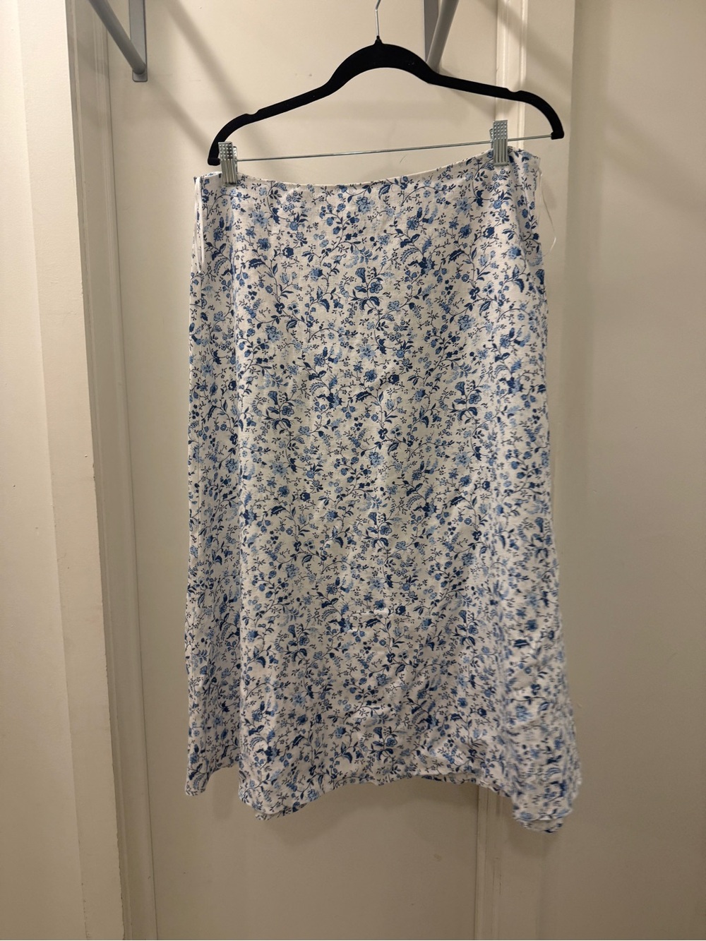 Reformation White and Blue Floral Midi Skirt